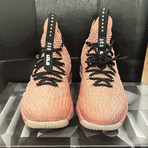 Nike Lebron XV LMTD (GS) - 6.5Y - Picture 2 of 6